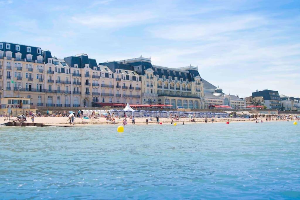 Appartamento Chez Emy & Tom Cabourg Esterno foto